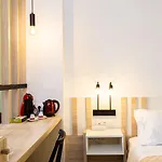 Ark 68 Hotel 3*