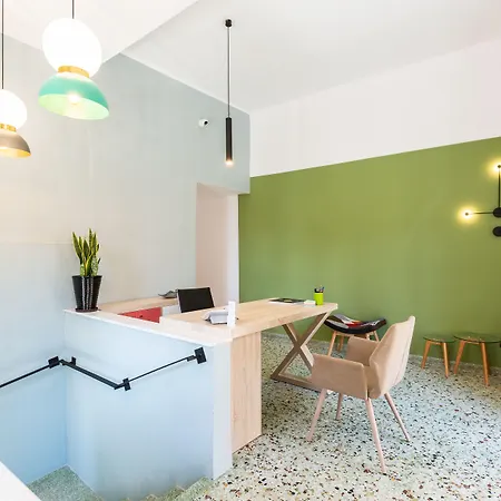 Ark 68 Hotel